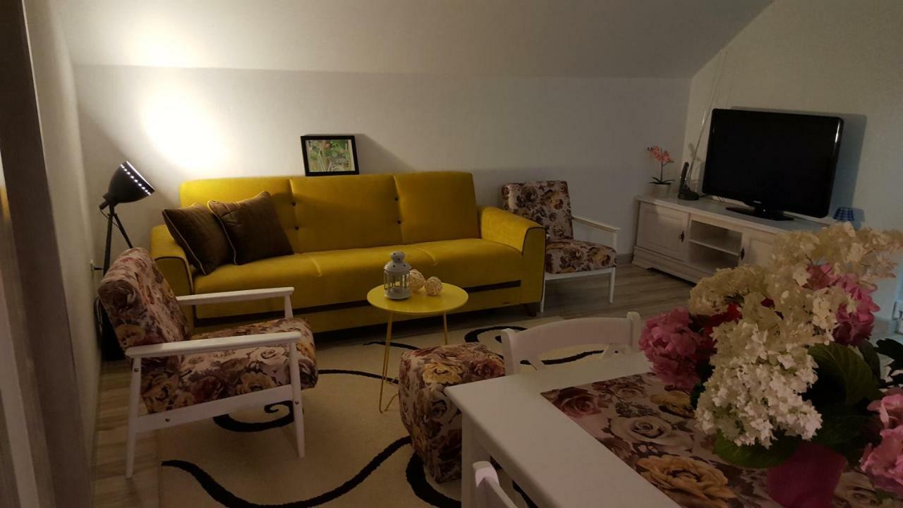 Apartment Kalimero Otočac Zewnętrze zdjęcie